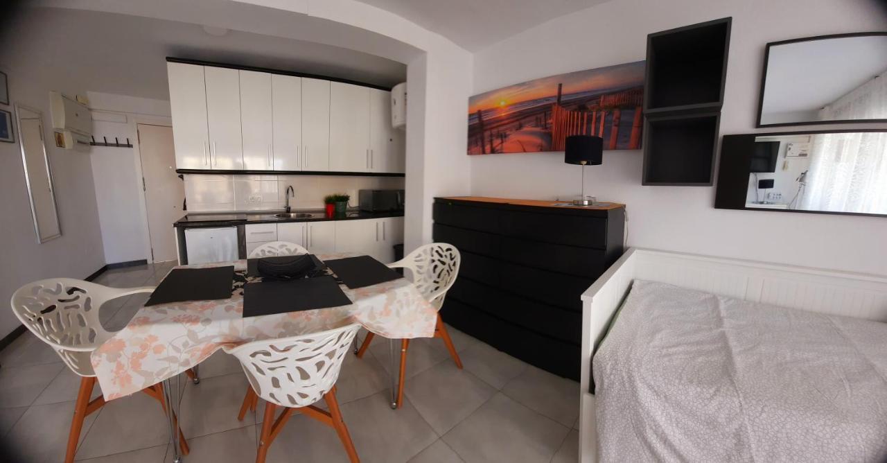 Happy Loix Apartamento Wifi Aa Бенидорм Екстериор снимка